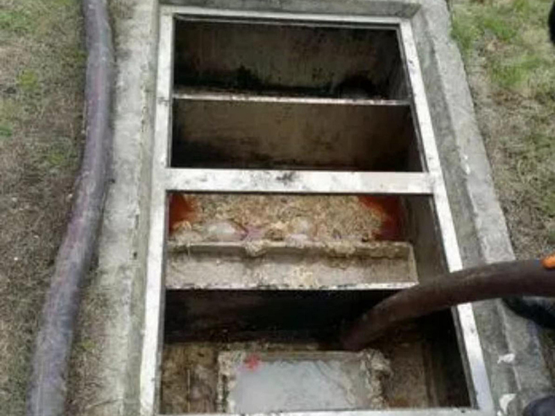 于洪隔油池清理