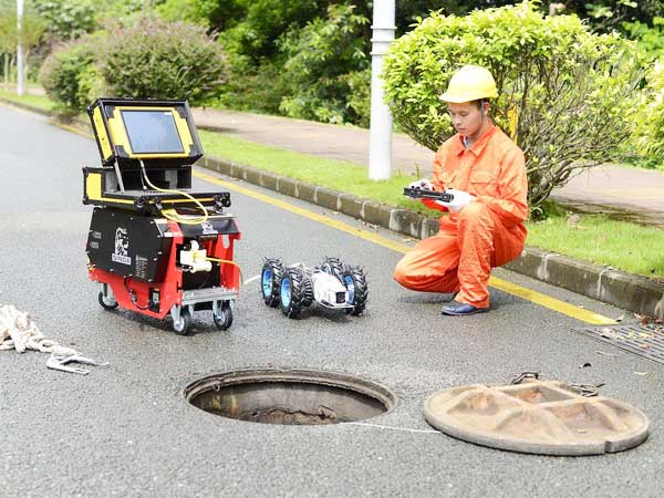 于洪管道机器人检测