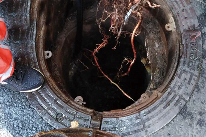 于洪管道预处理